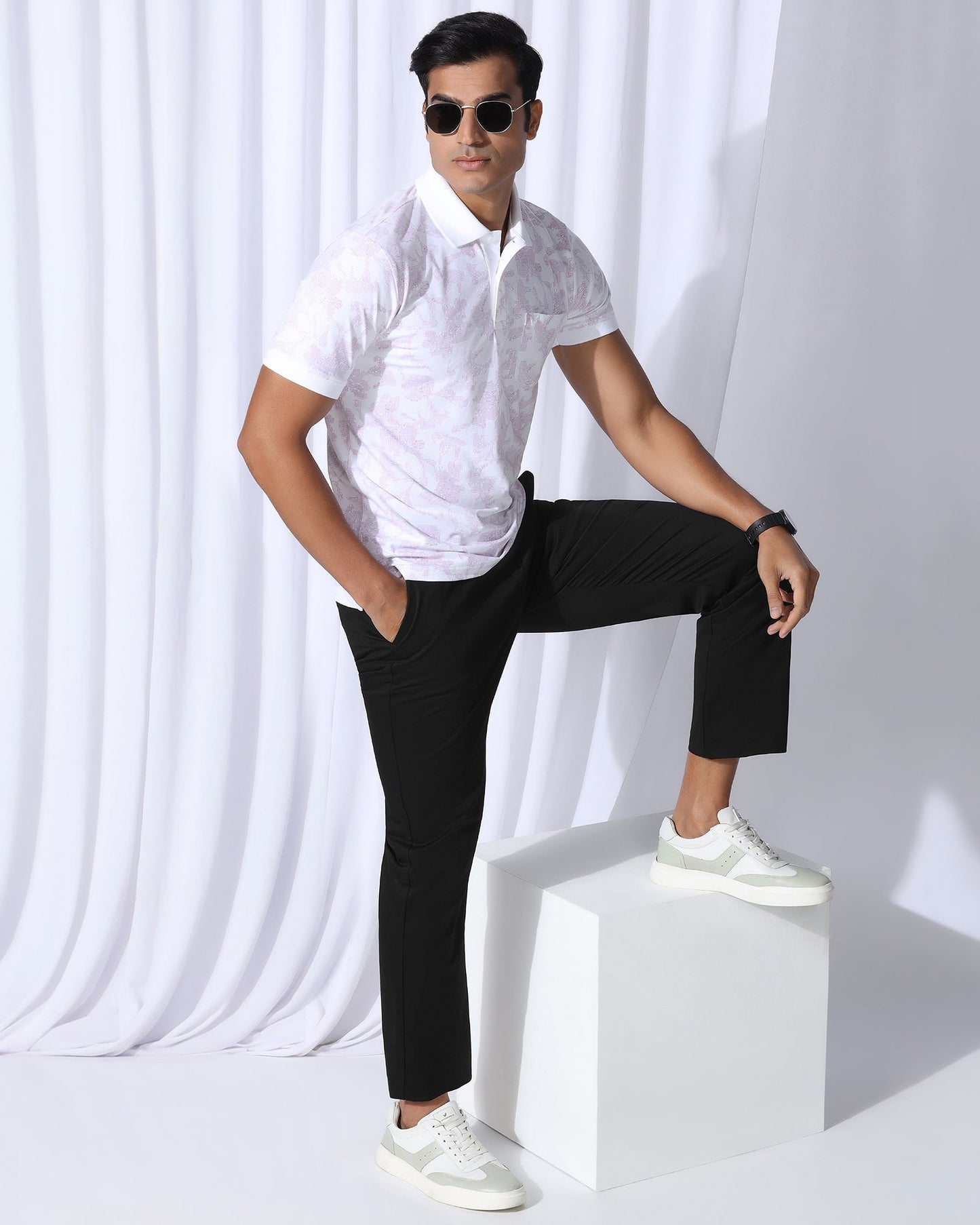 Straight B-90 Casual Black Solid Khakis - Martin