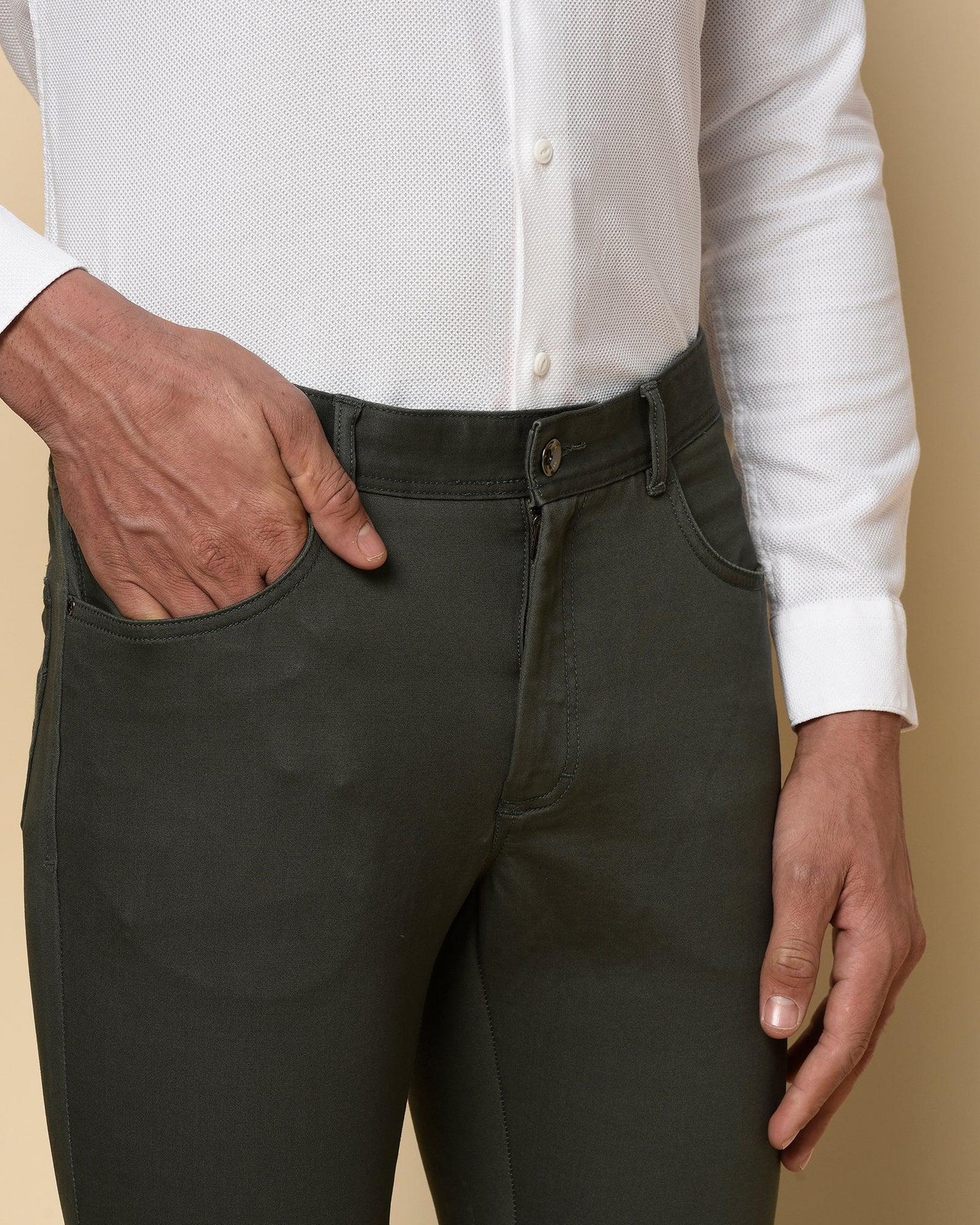 B5P Casual Olive Solid Khakis - Clayton - Blackberrys