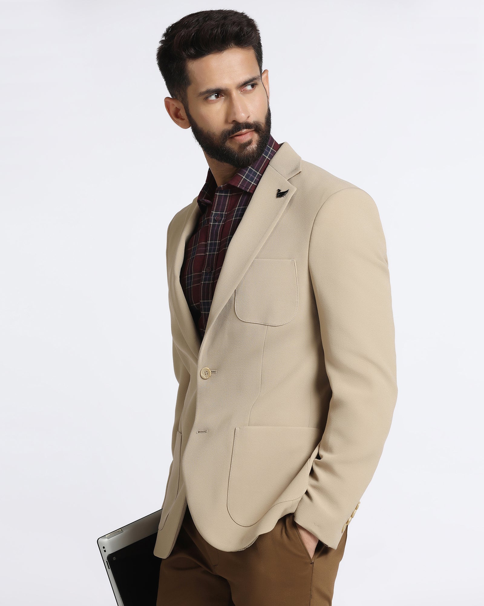 Beige Solid Blazer - Modelo