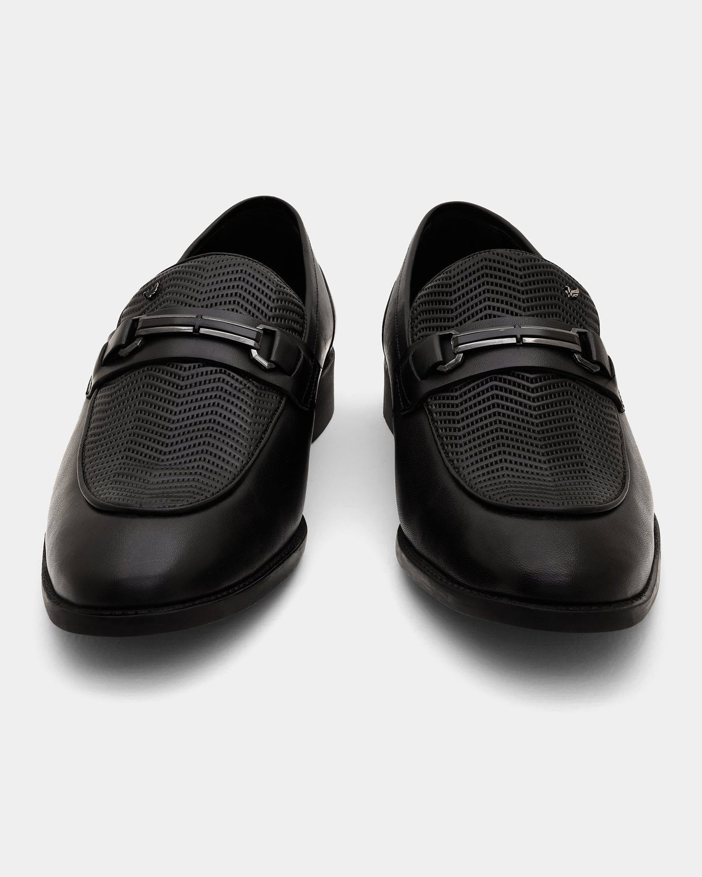 Black Textured Slip On Shoes - Apron