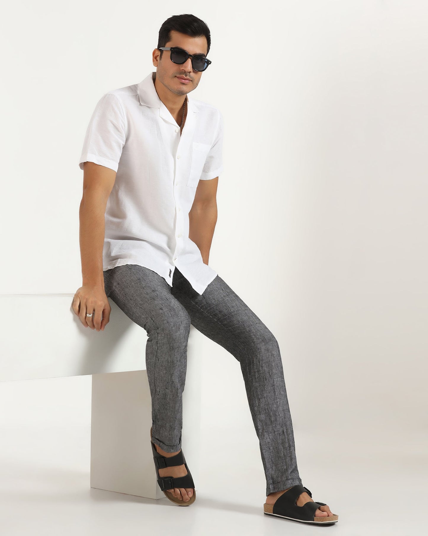 Casual Half Sleeve White Solid Shirt - Maison