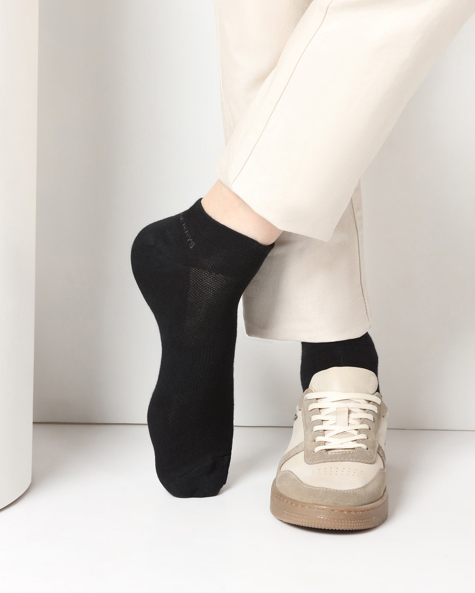 Cotton Multi Color Knitted Socks - Vacau