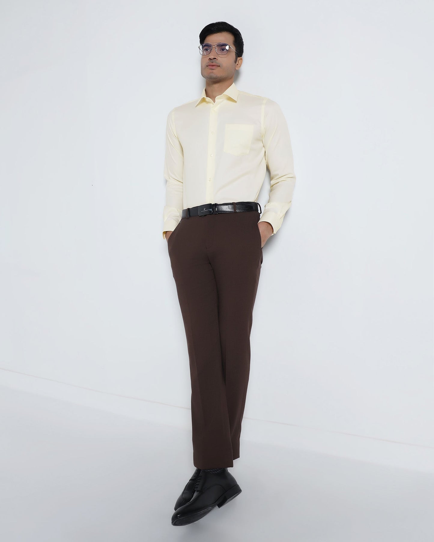 Cream Non Iron Textured Shirt - P31