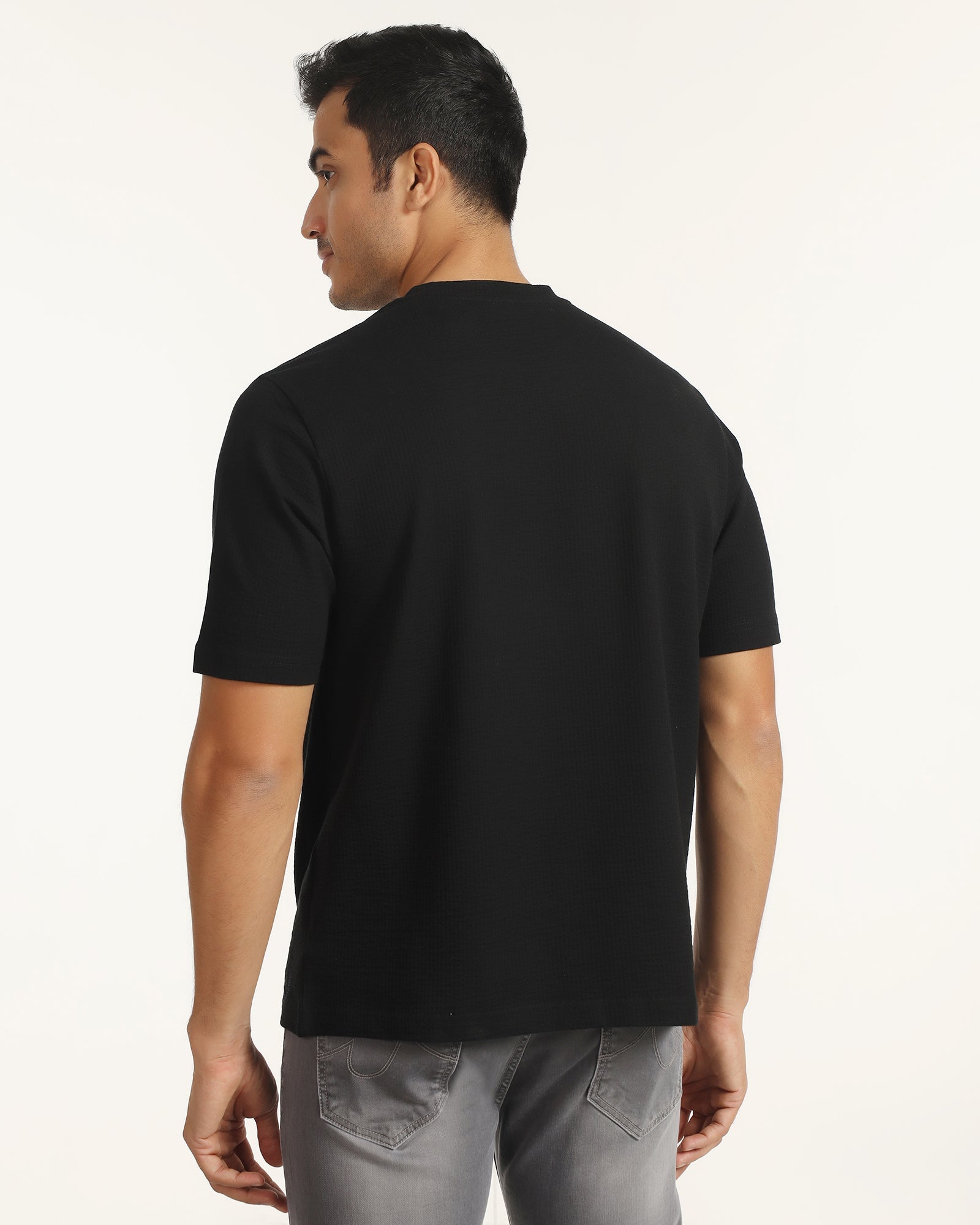 Crew Neck Black Printed T-Shirt - Scribble