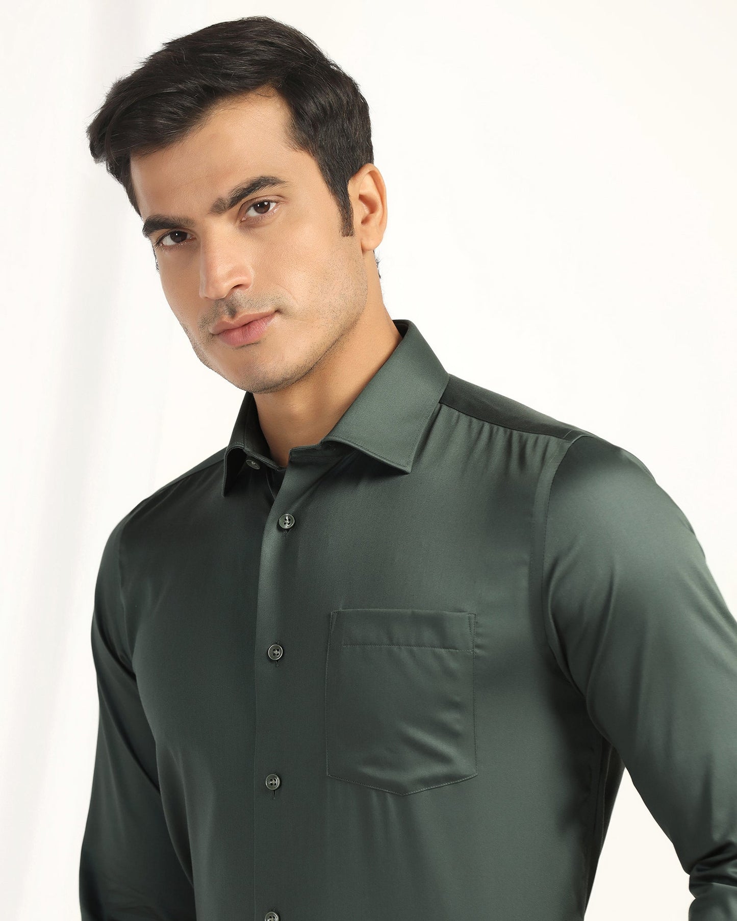 Non Iron Formal Green Solid Shirt - Georgia