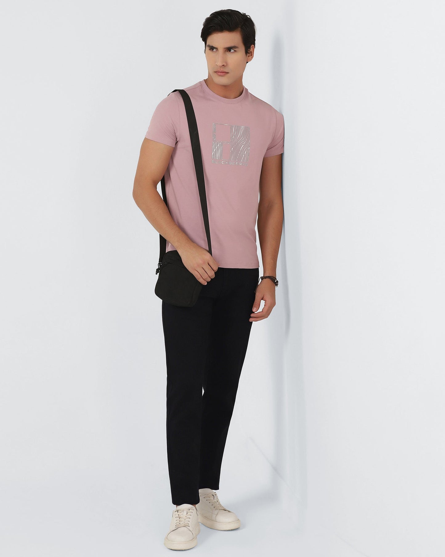Indigo Luxe Solid Jeans - Apel