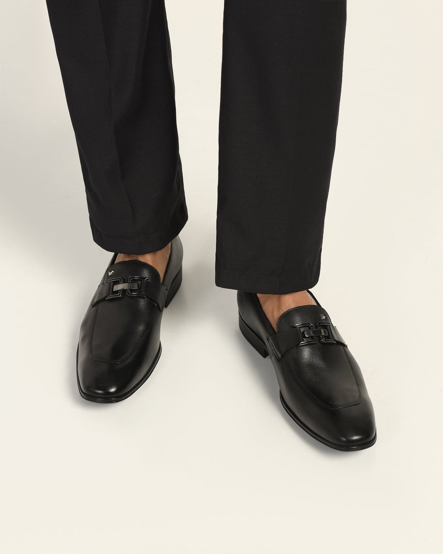 Leather Black Solid Slip On Shoes - Vice