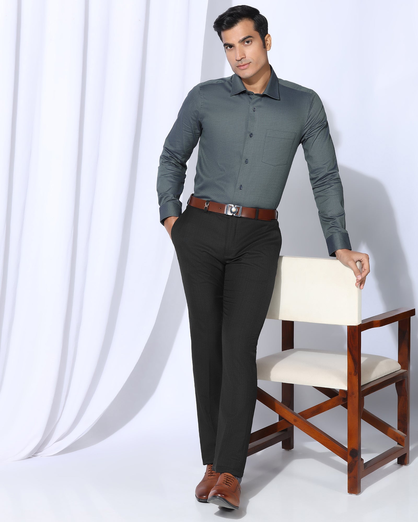 Luxe Slim Comfort B-95 Formal Black Textured Trouser - Chanel