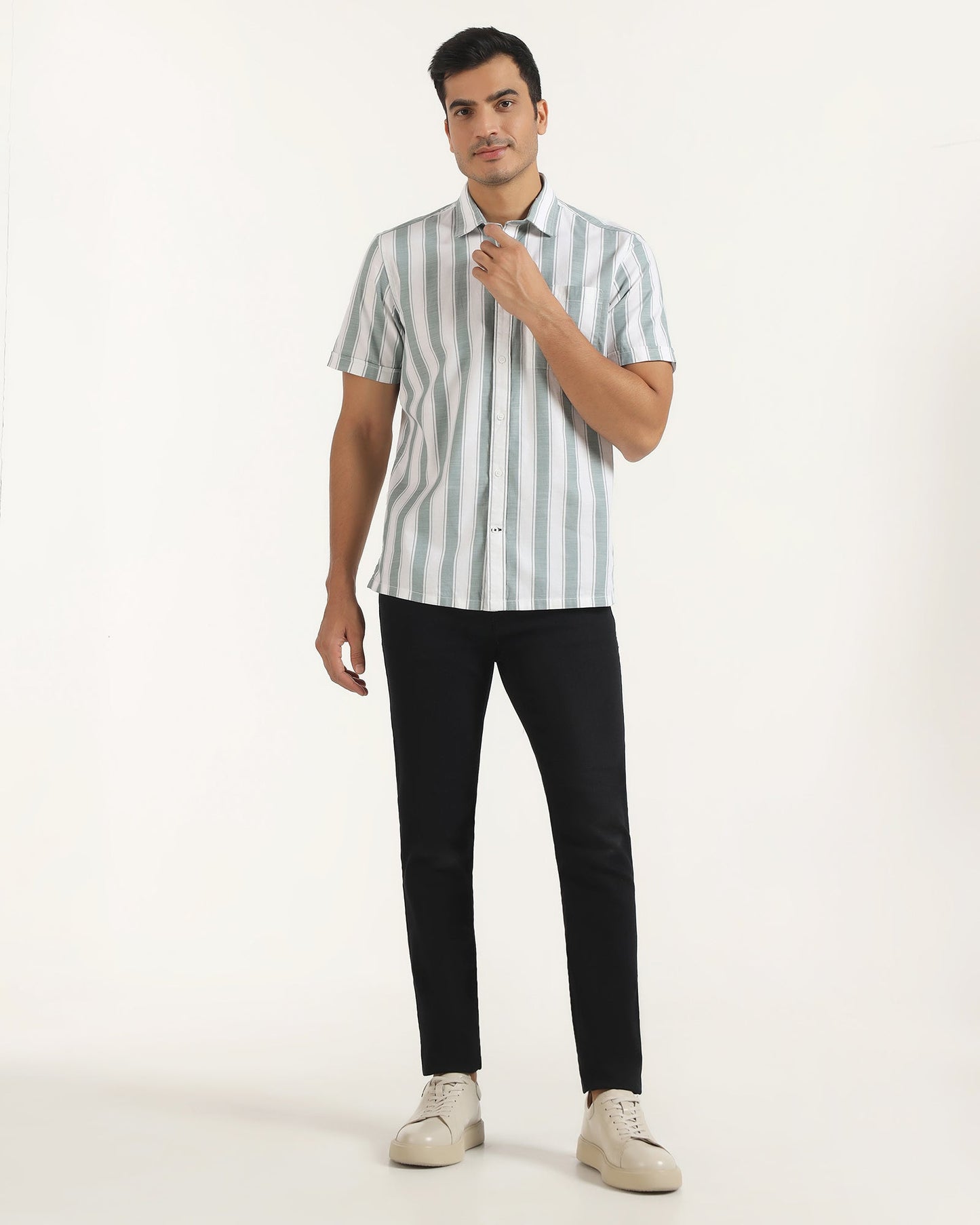Luxe Slim Yonk Fit Black Jeans - Zephyr