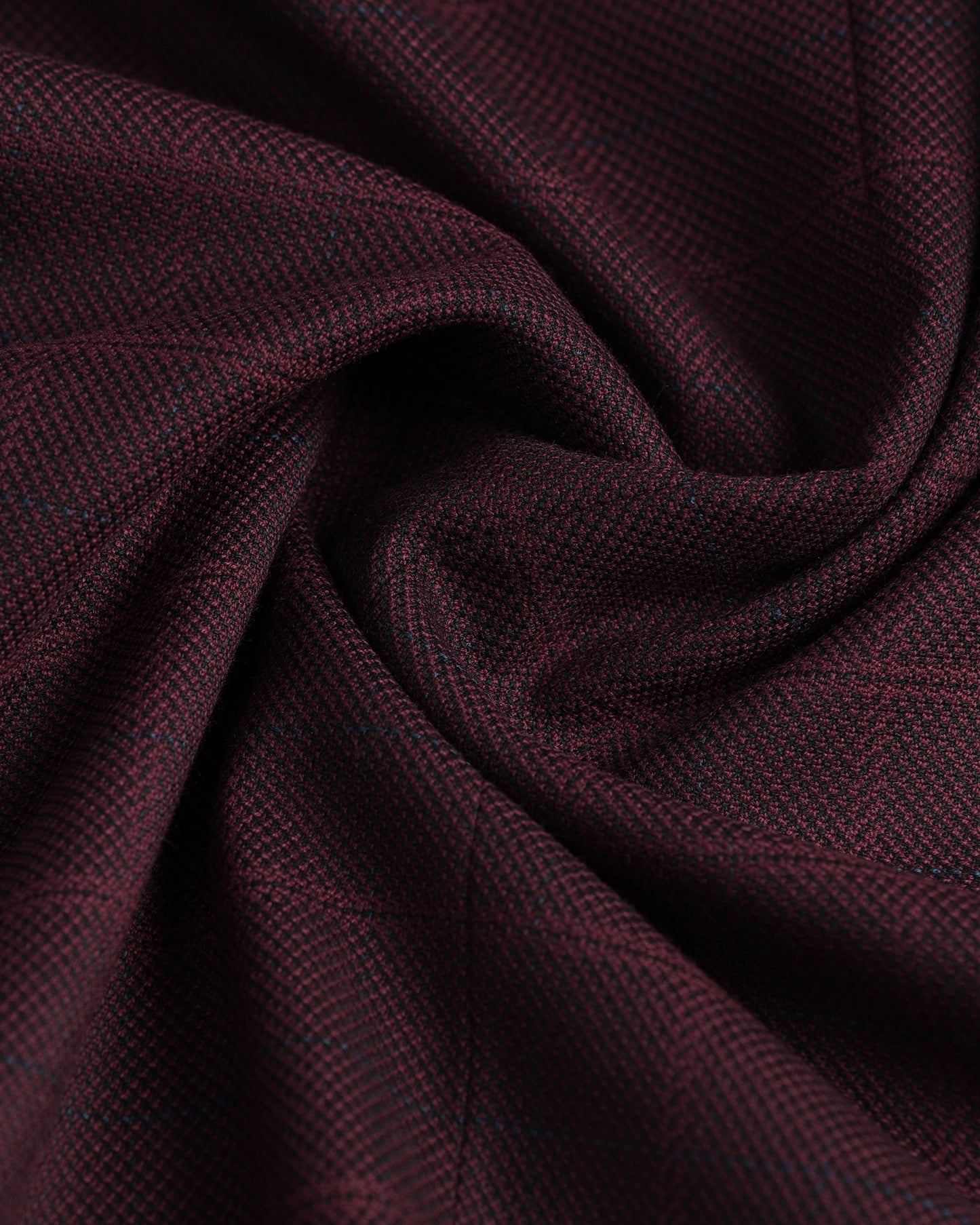 Maroon Three Piece Check Suit - Qester