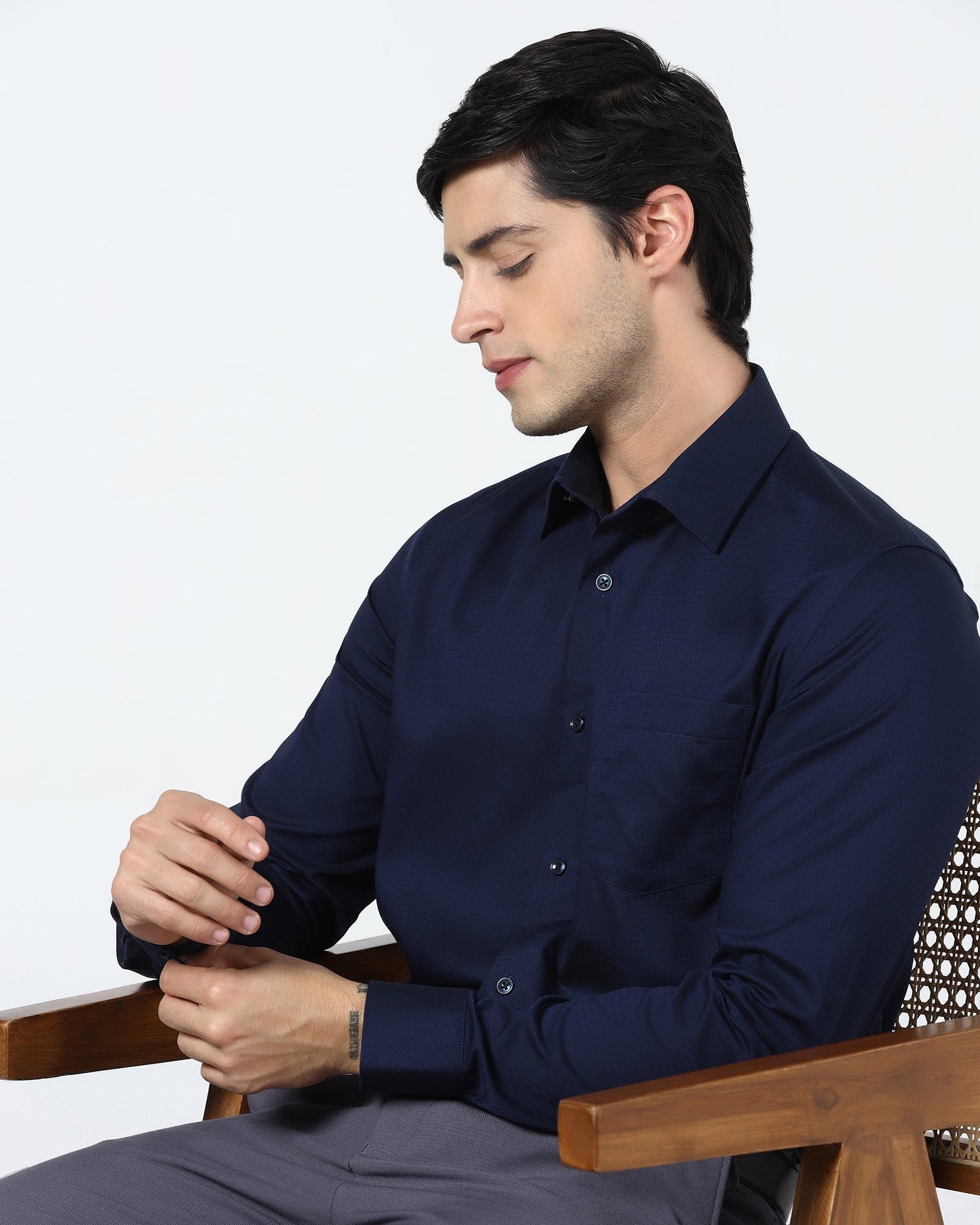 Navy Non Iron Textured Shirt - Emerald