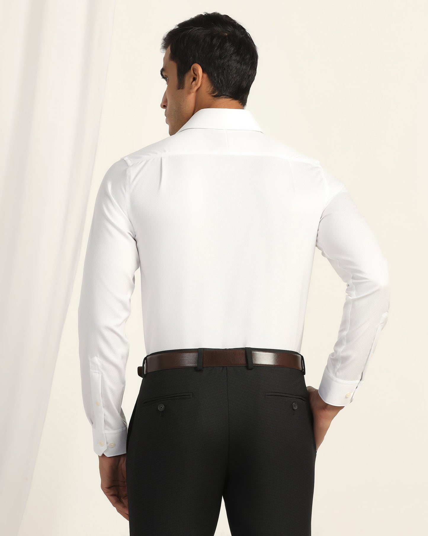 Non Iron Formal White Solid Shirt - P31