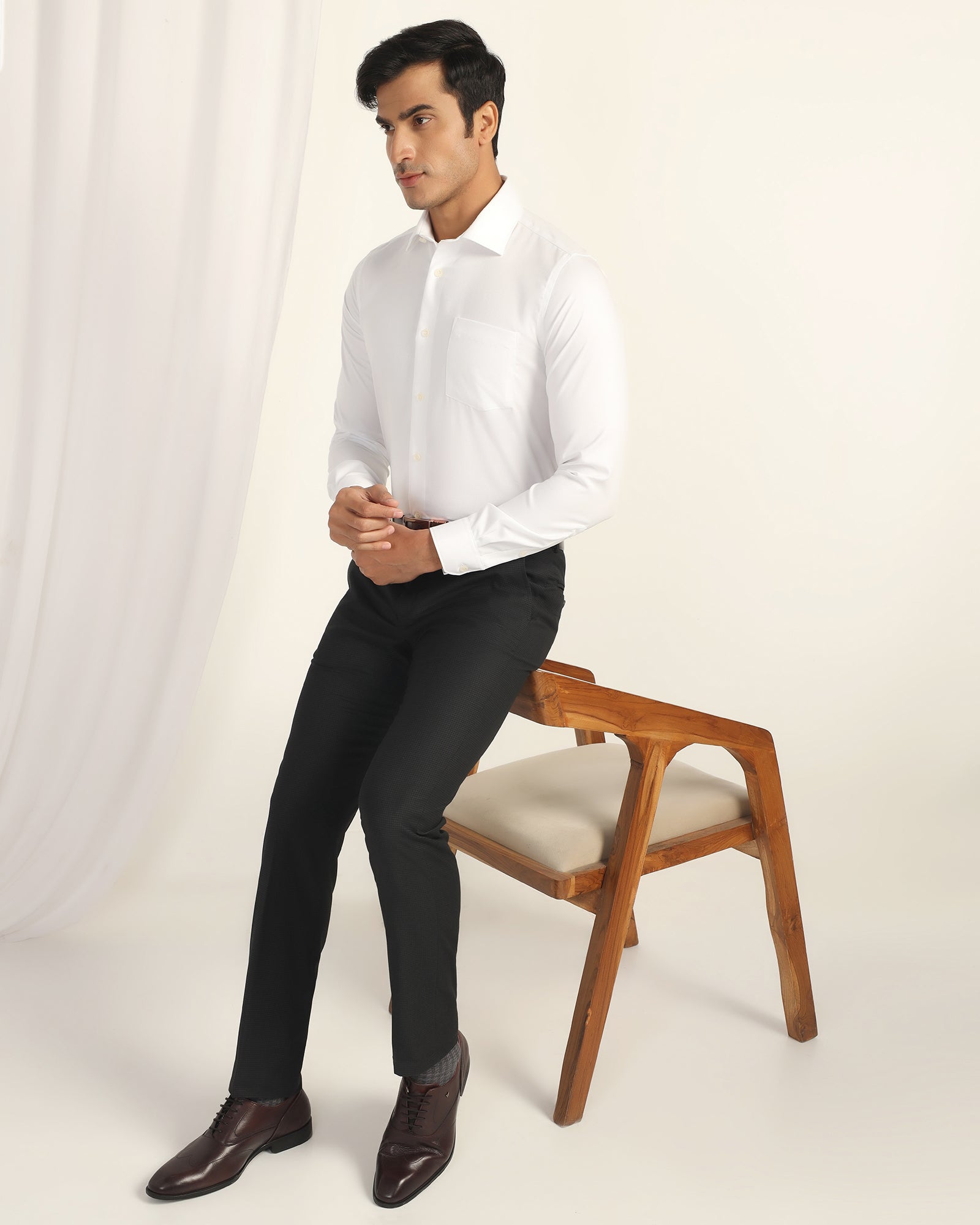 Non Iron Formal White Solid Shirt - P31