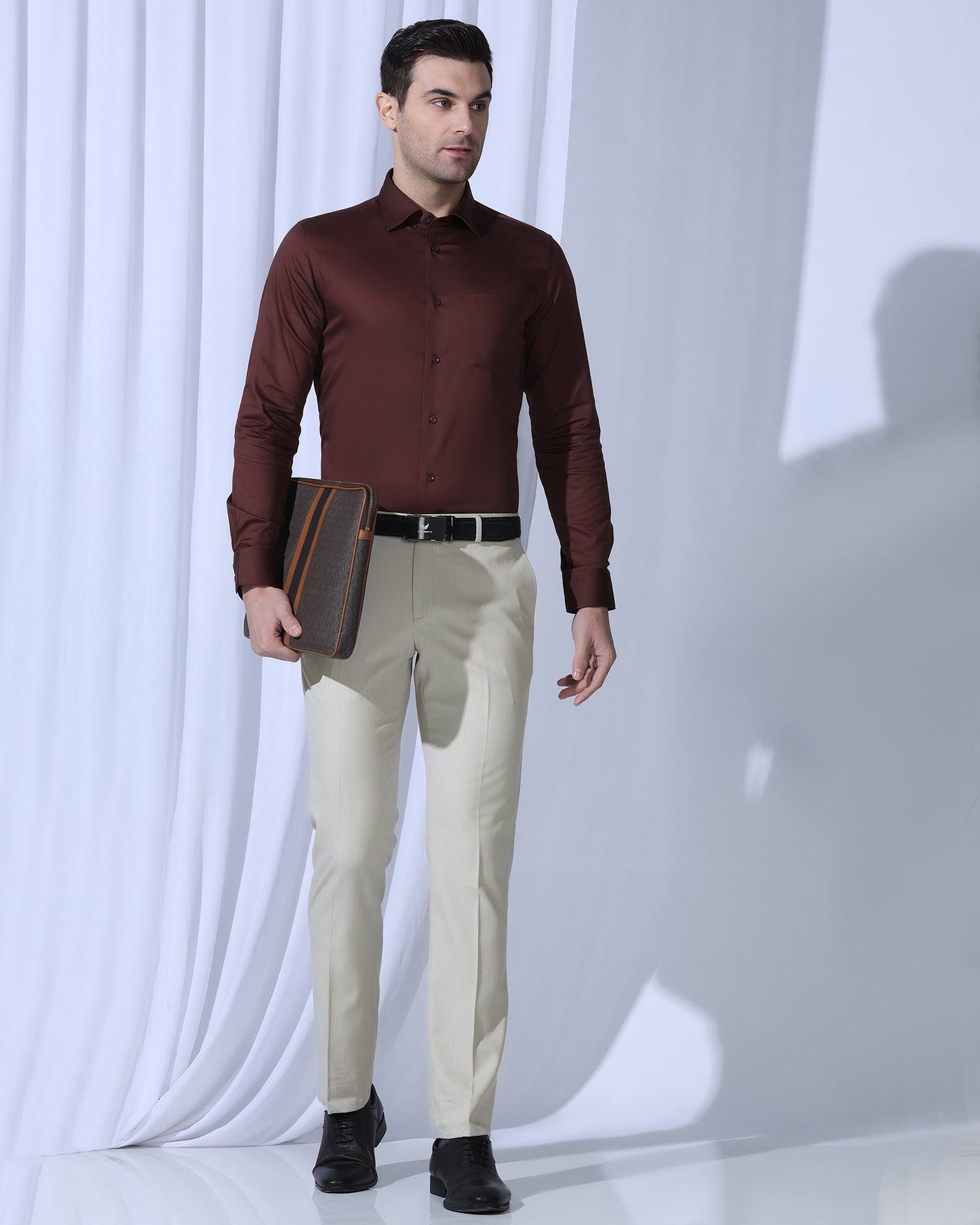 Slim Comfort B-95 Formal Beige Textured Trouser - Coach