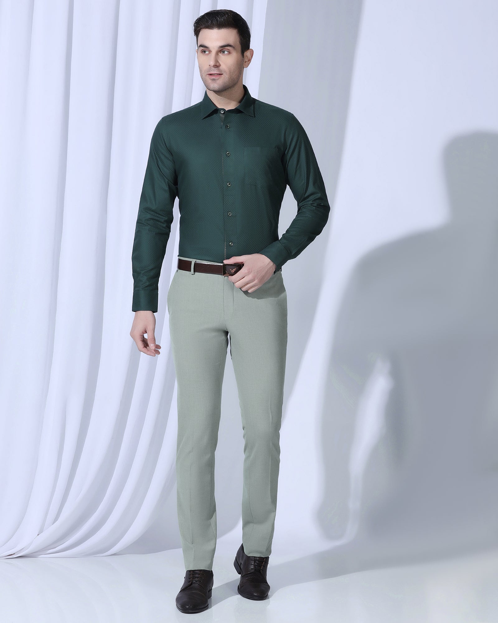 Slim Fit B-91 Formal Light Green Solid Trouser - Jonny