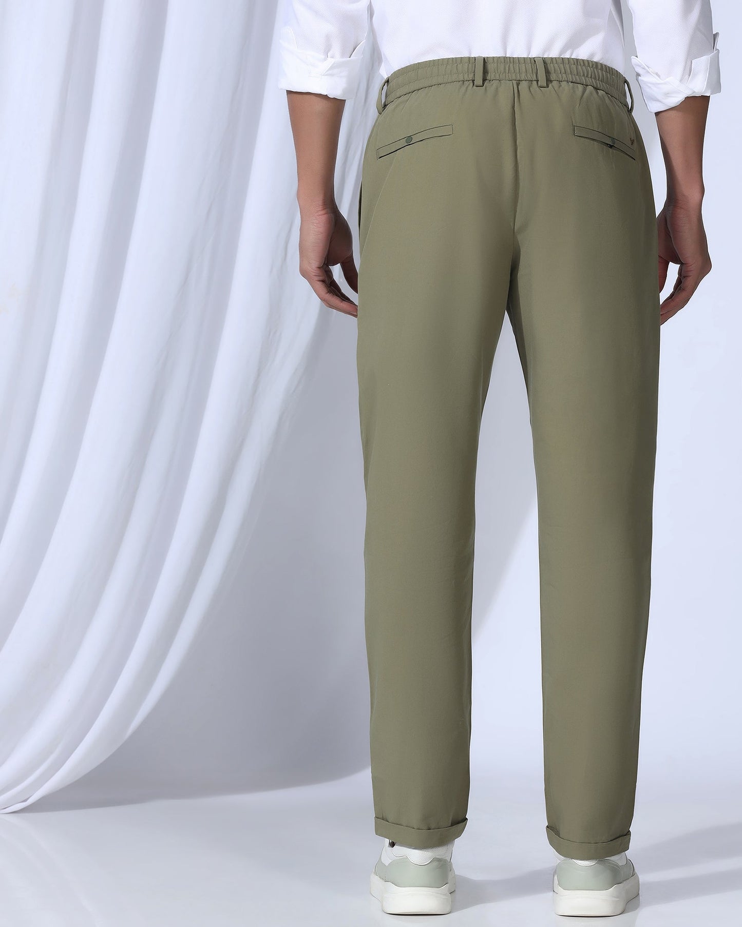 Sneaker Fit Casual Olive Solid Khakis - Ario