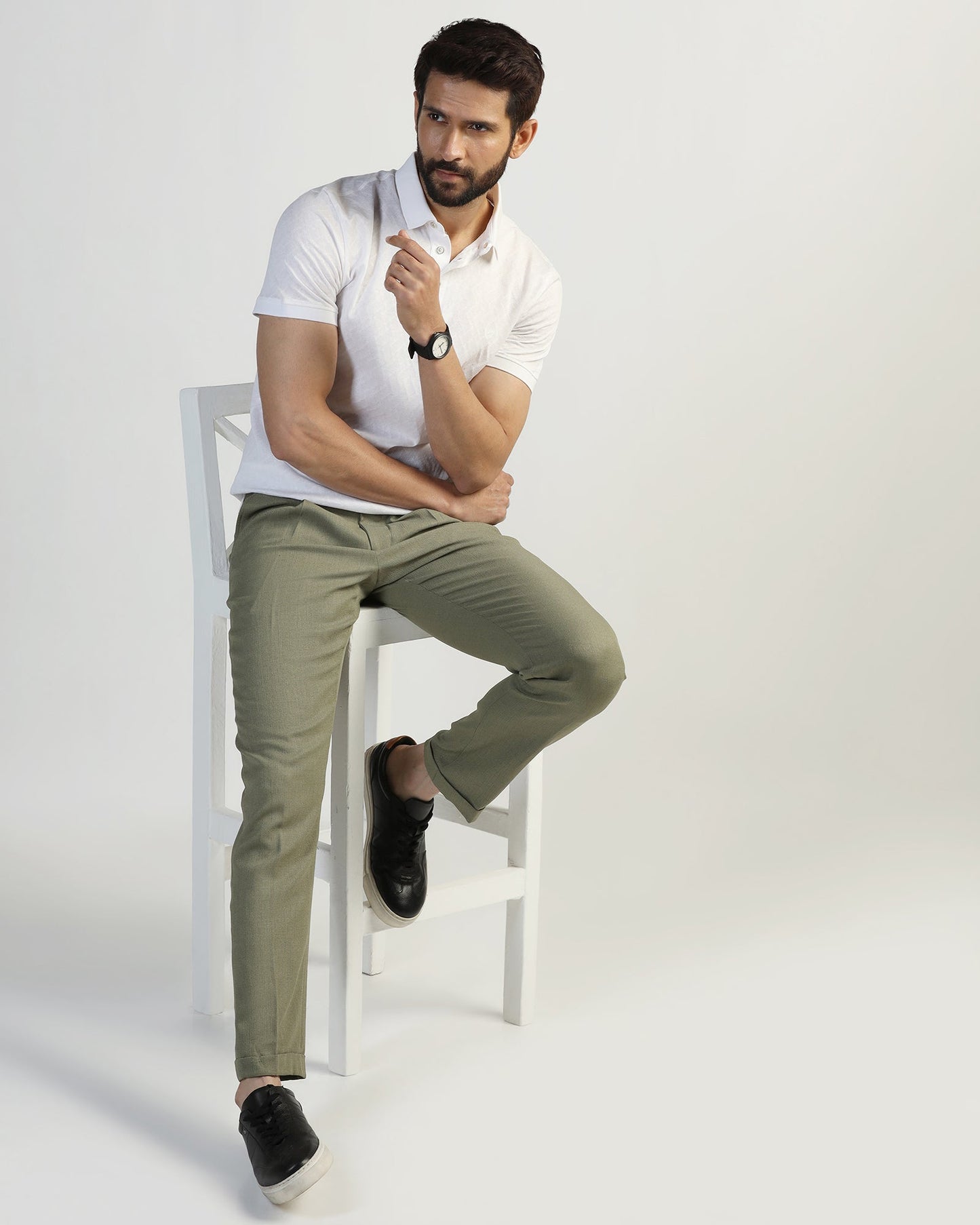 Sneaker Fit Olive Solid Pant - Icon