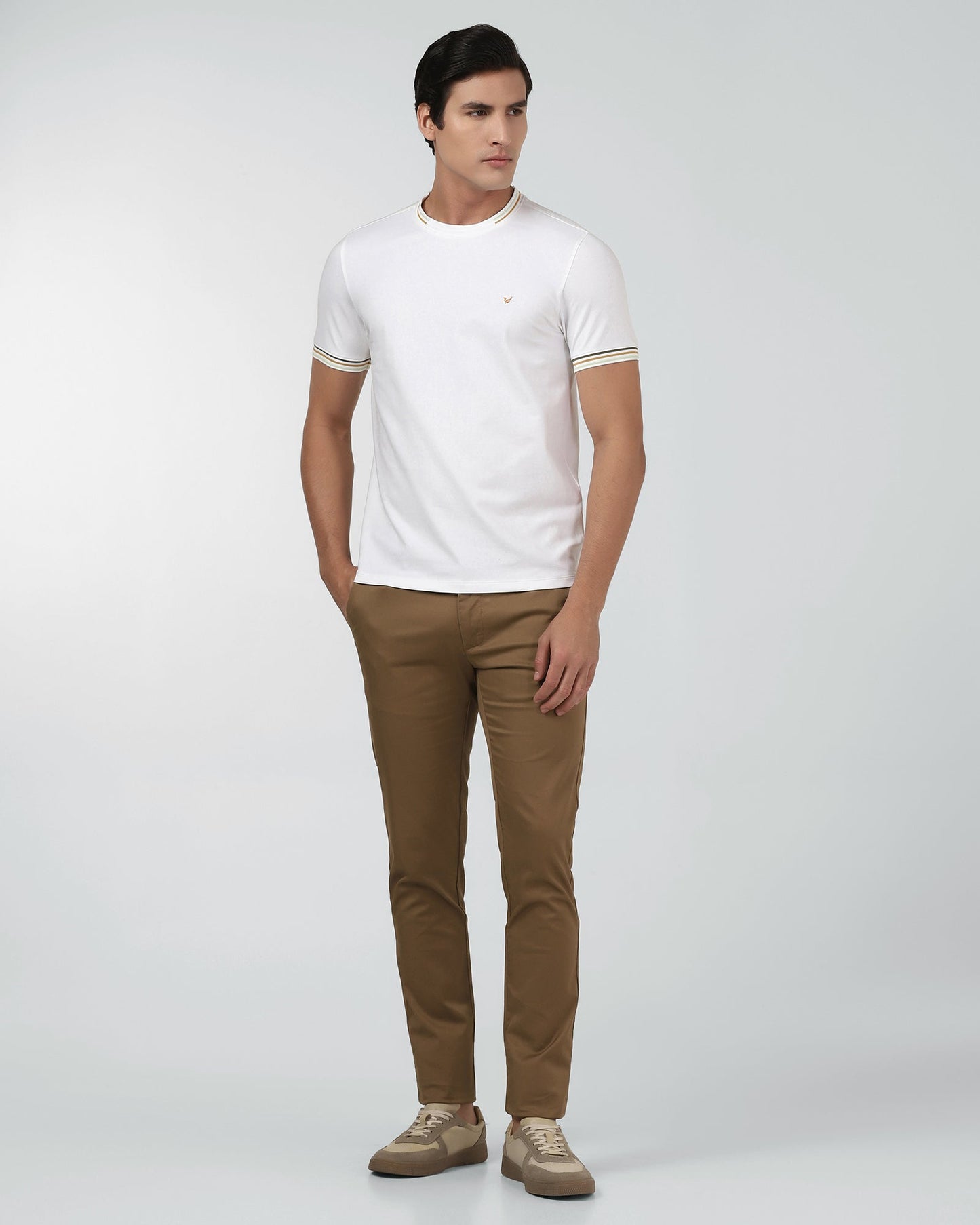 White Crew Neck Solid T-Shirt - Bellatrix